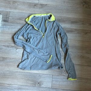 Under Armour Quarter Zip Long Sleeve